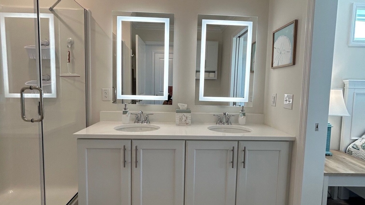 Photo of Bathroom in Jensen Beach