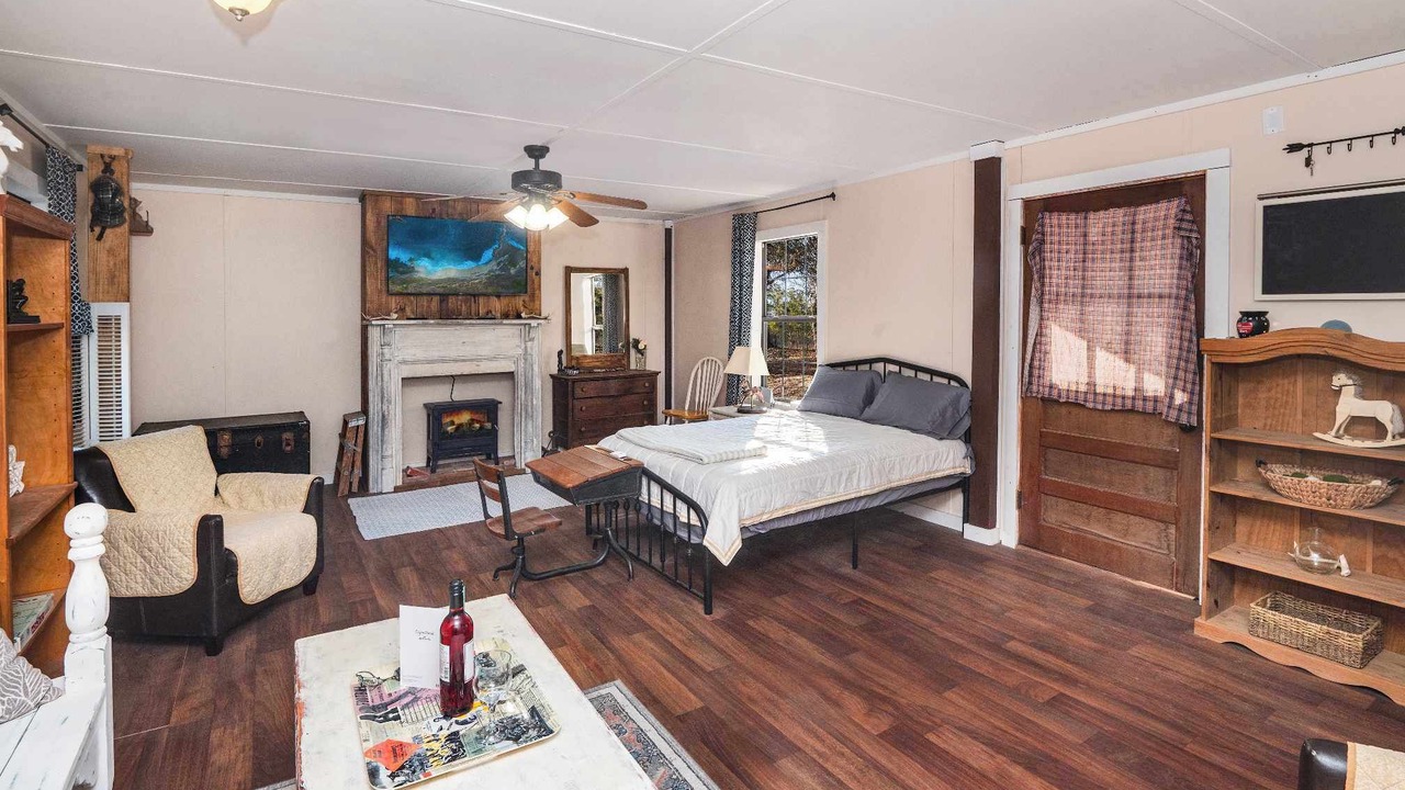 Photo of Bedroom in Marianna
