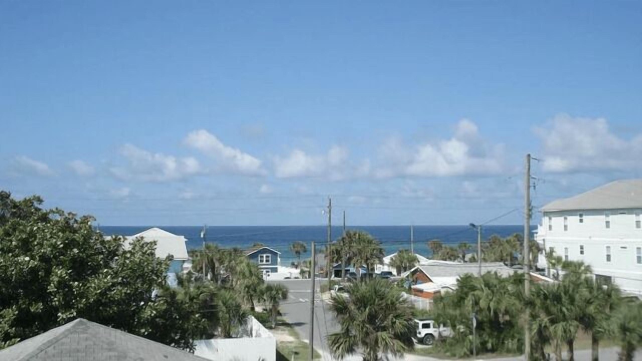 Photo of Others in Bahama Beach
