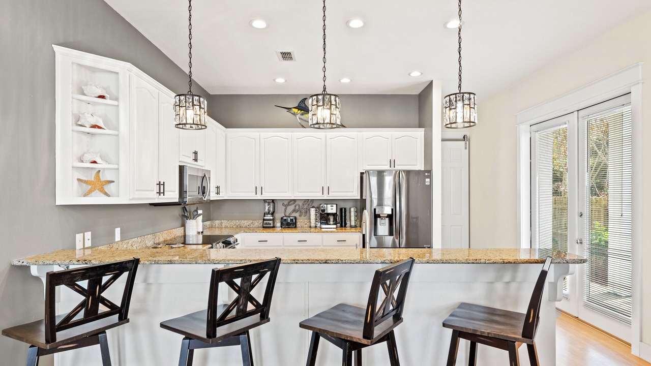 Photo of Kitchen in Bahama Beach