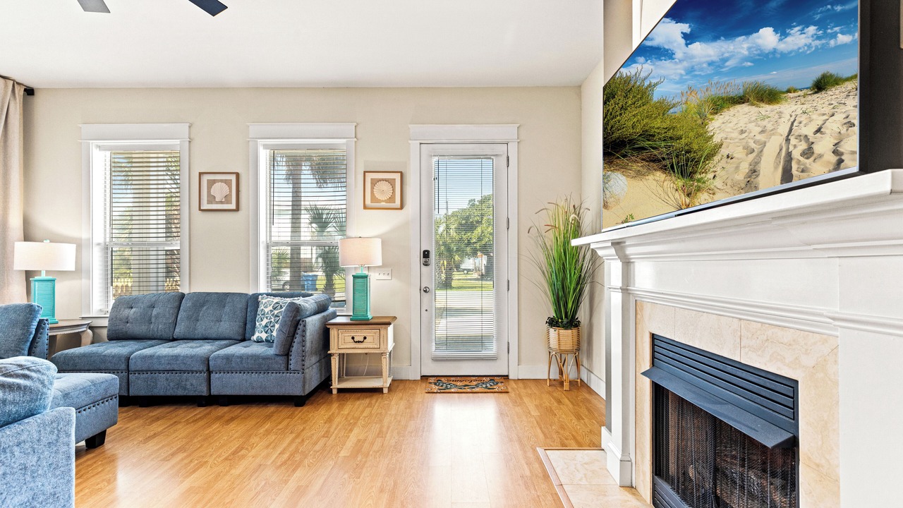 Photo of Livingroom in Bahama Beach