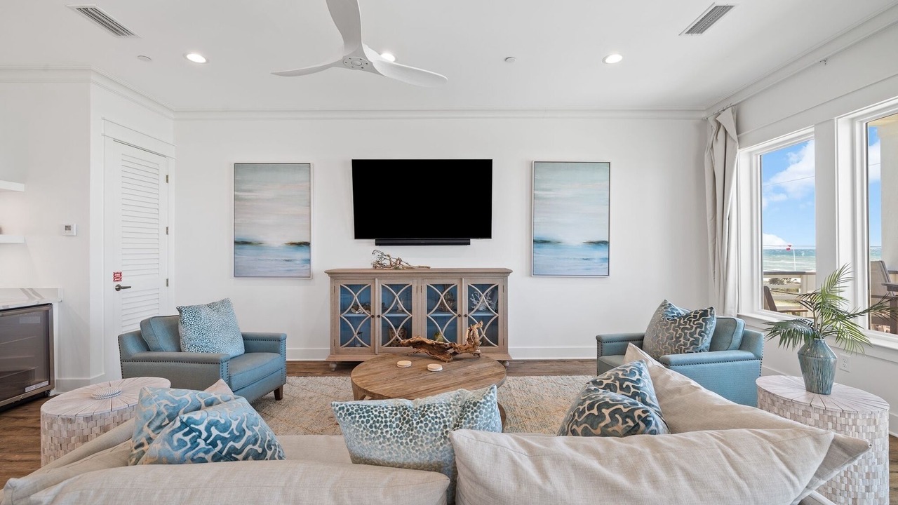 Photo of Livingroom in Laguna Beach