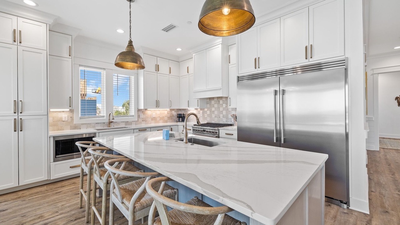 Photo of Kitchen in Laguna Beach