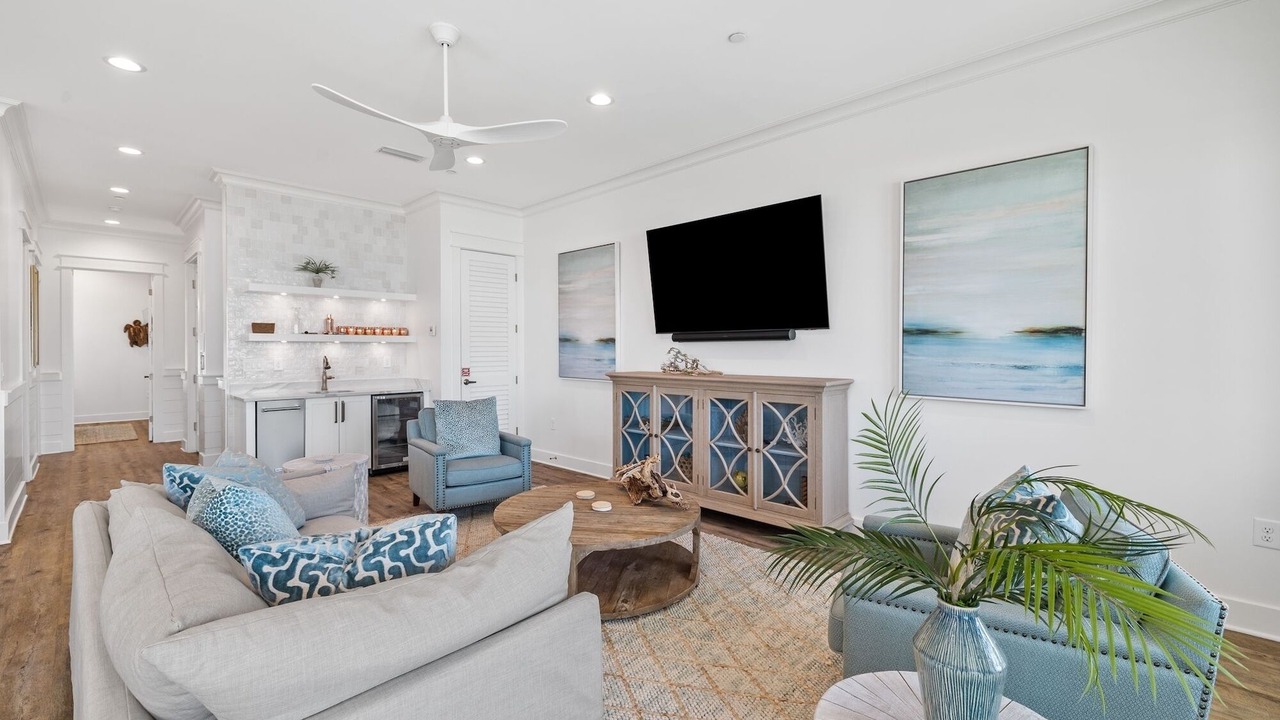 Photo of Livingroom in Laguna Beach