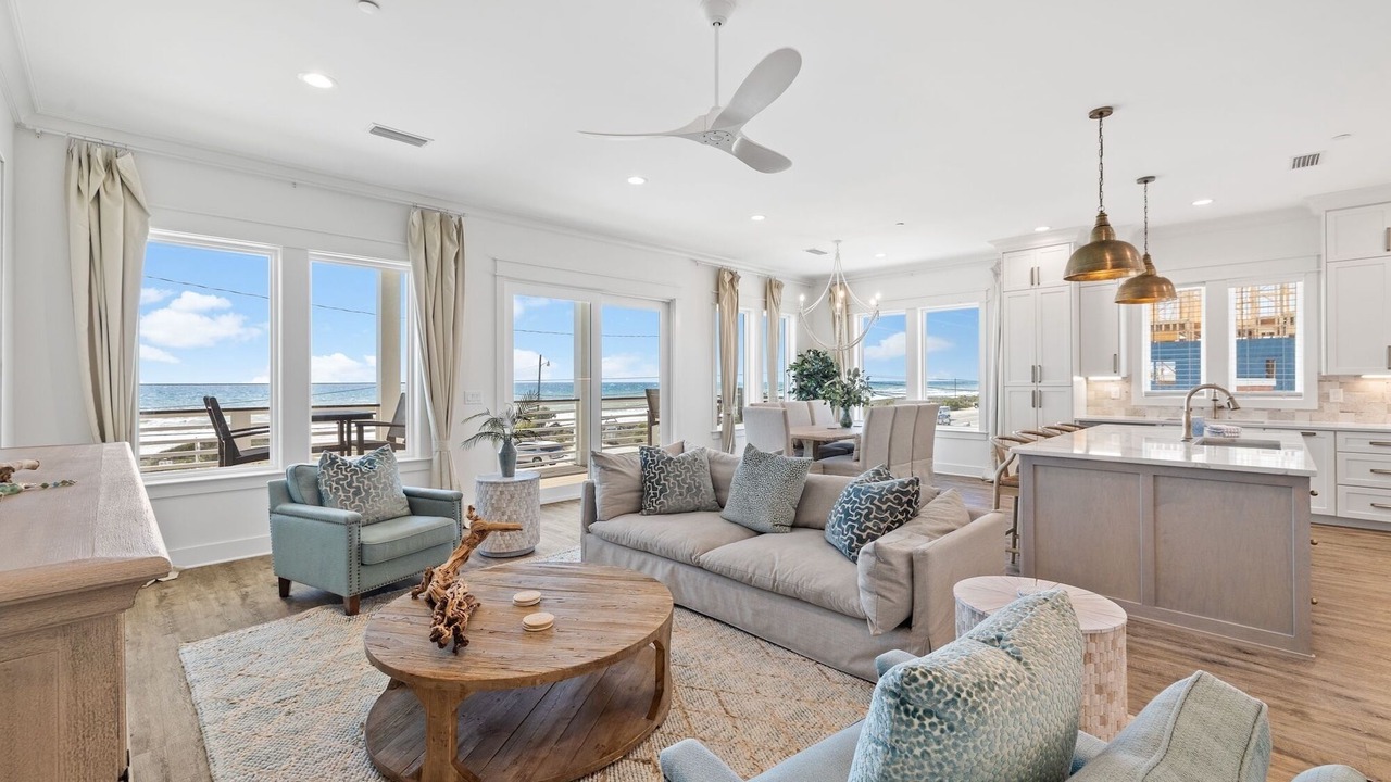 Photo of Livingroom in Laguna Beach