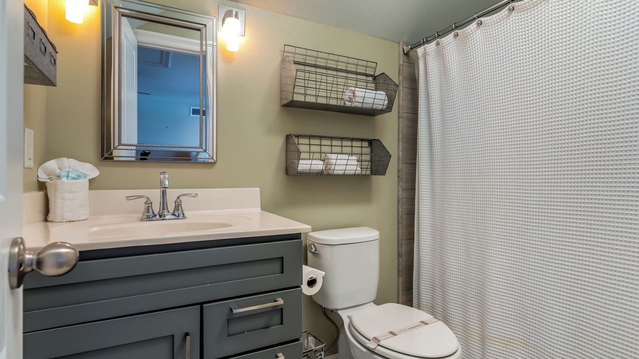Photo of Bathroom in Royal Lagoons