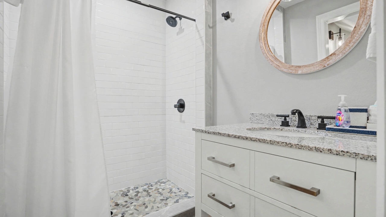 Photo of Bathroom in Royal Lagoons