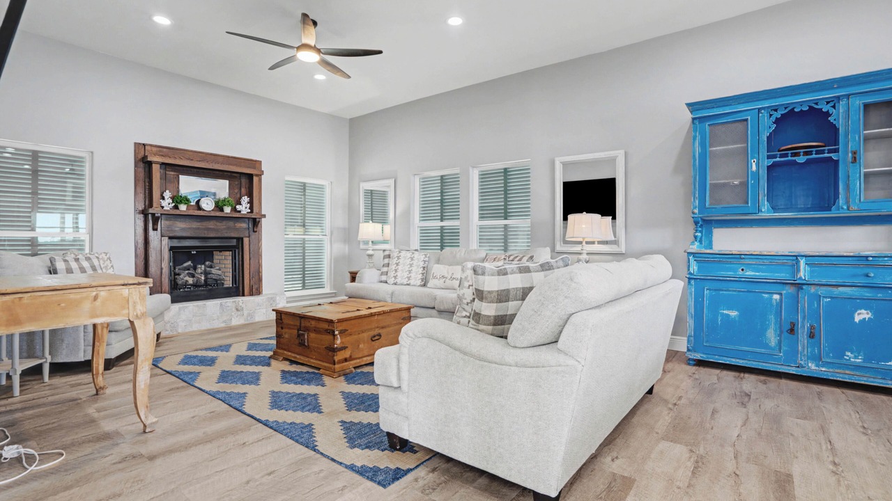 Photo of Livingroom in Royal Lagoons