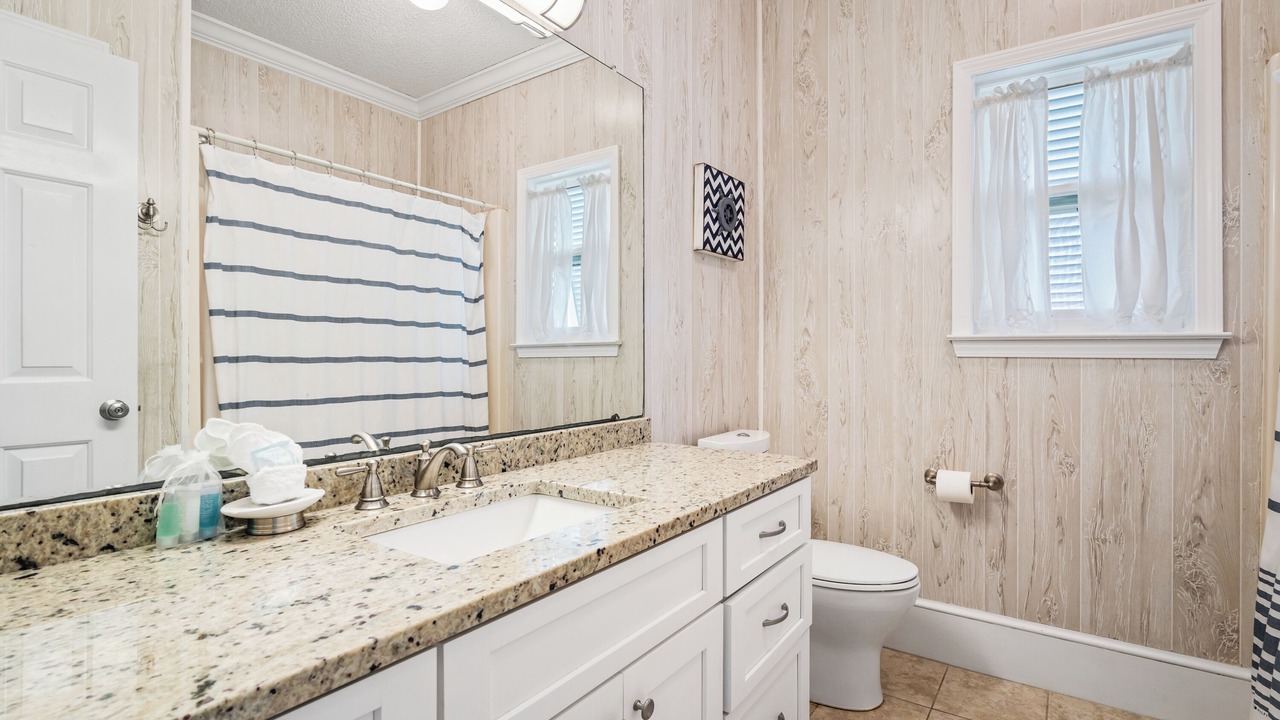 Photo of Bathroom in Silver Cay