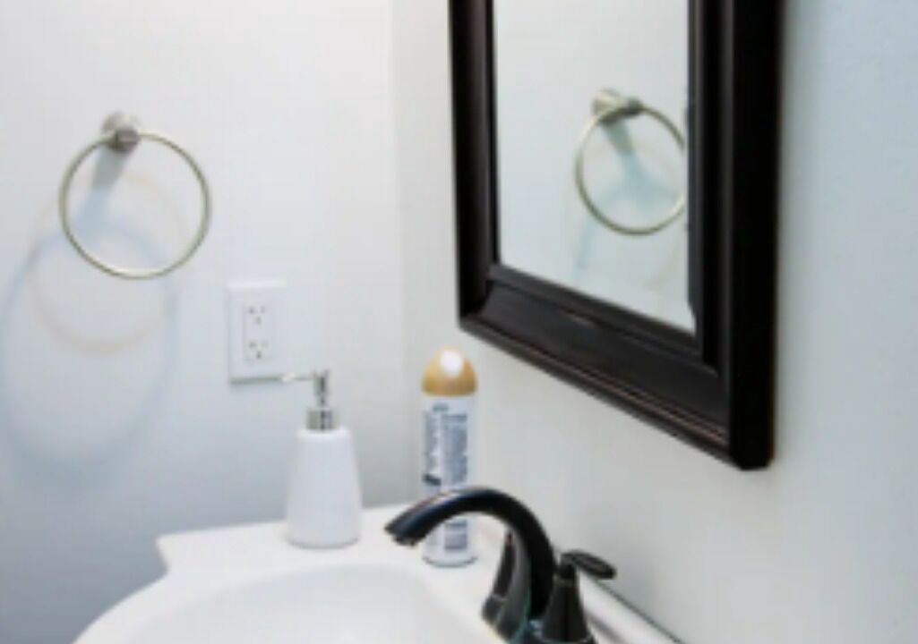 Photo of Bathroom in Broadmoor