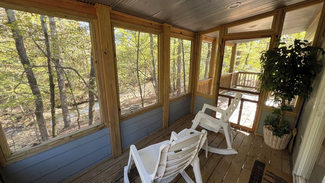 Photo of Patio Balcony in Jones Mills