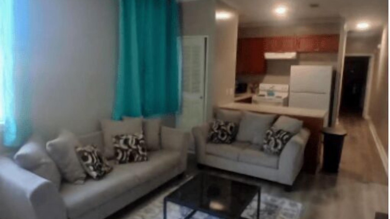 Photo of Livingroom in West Lake Forest