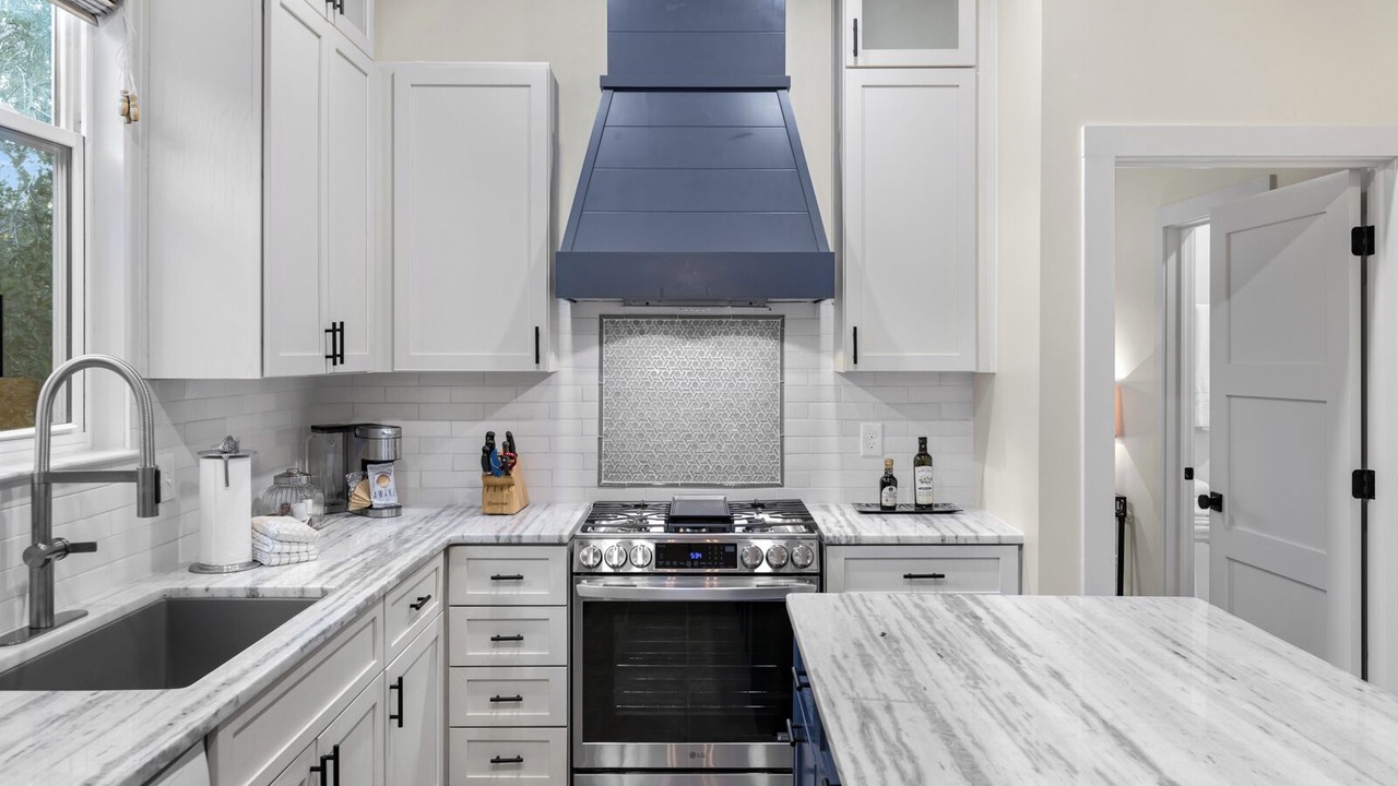 Photo of Kitchen in White's Gulfview