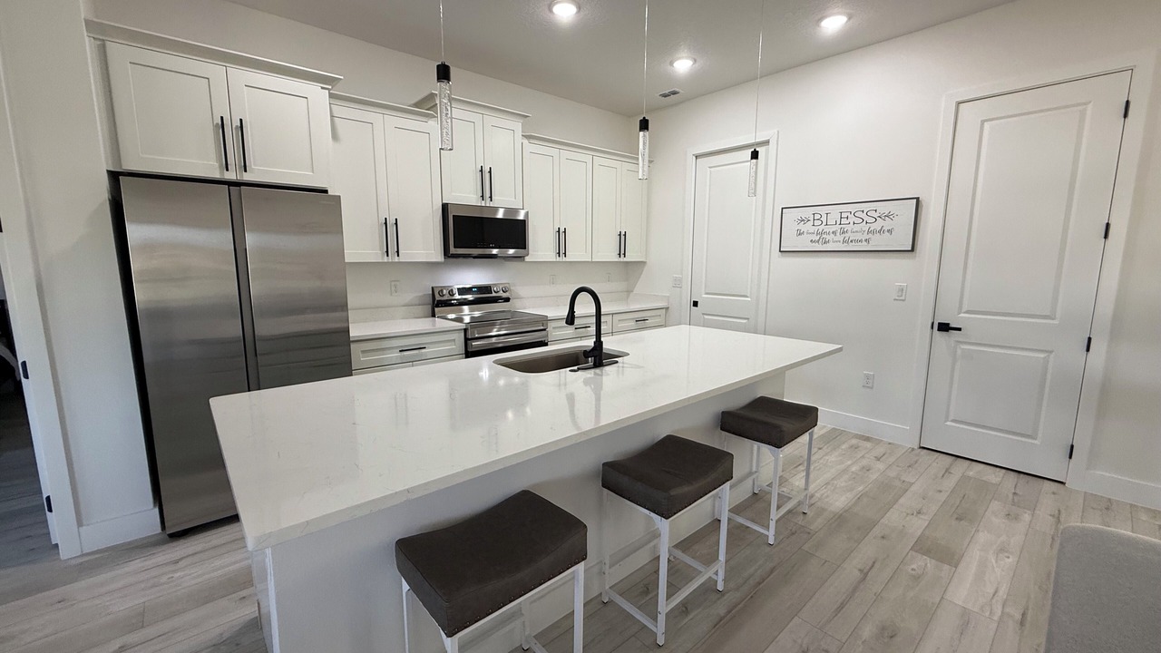 Photo of Kitchen in Pine Valley