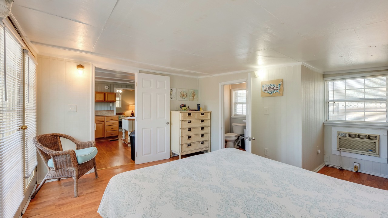 Photo of Bedroom in Magnolia Bluffs