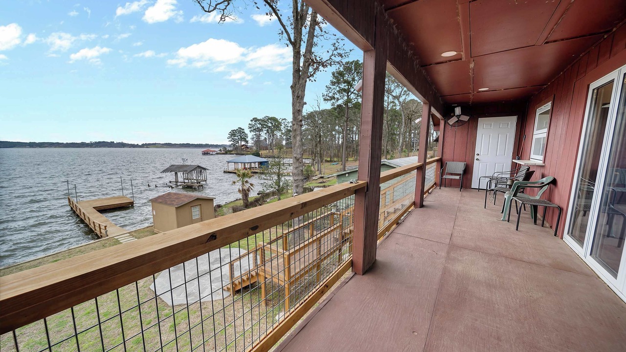 Photo of Patio Balcony in Henderson County