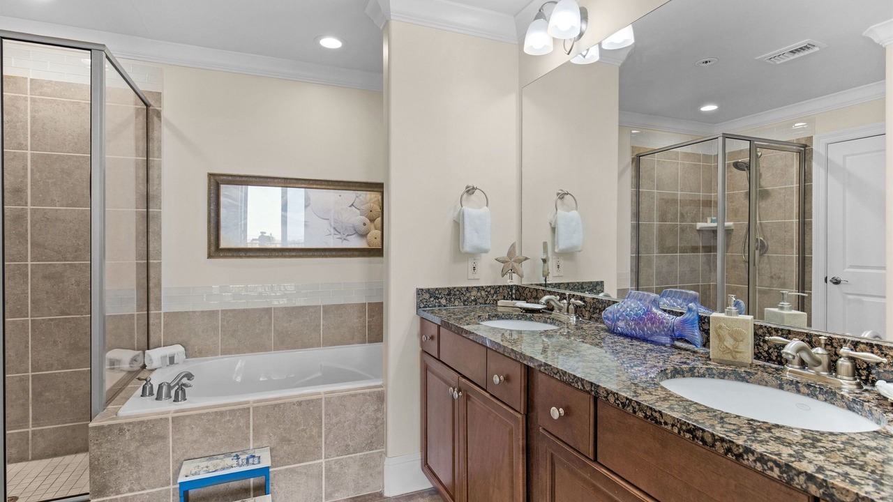 Photo of Bathroom in Dauphin Island