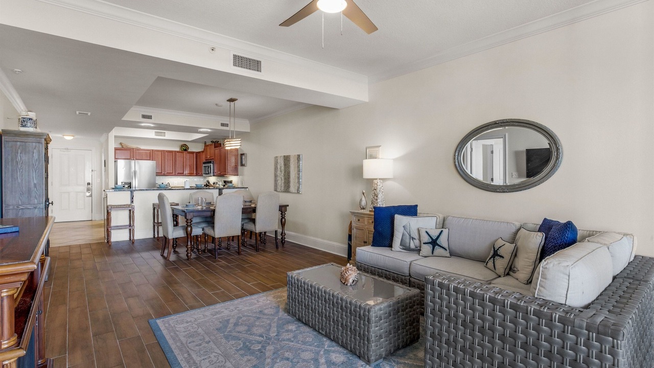 Photo of Livingroom in Dauphin Island