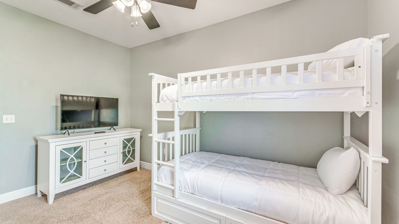 Photo of Bedroom in Mary Esther