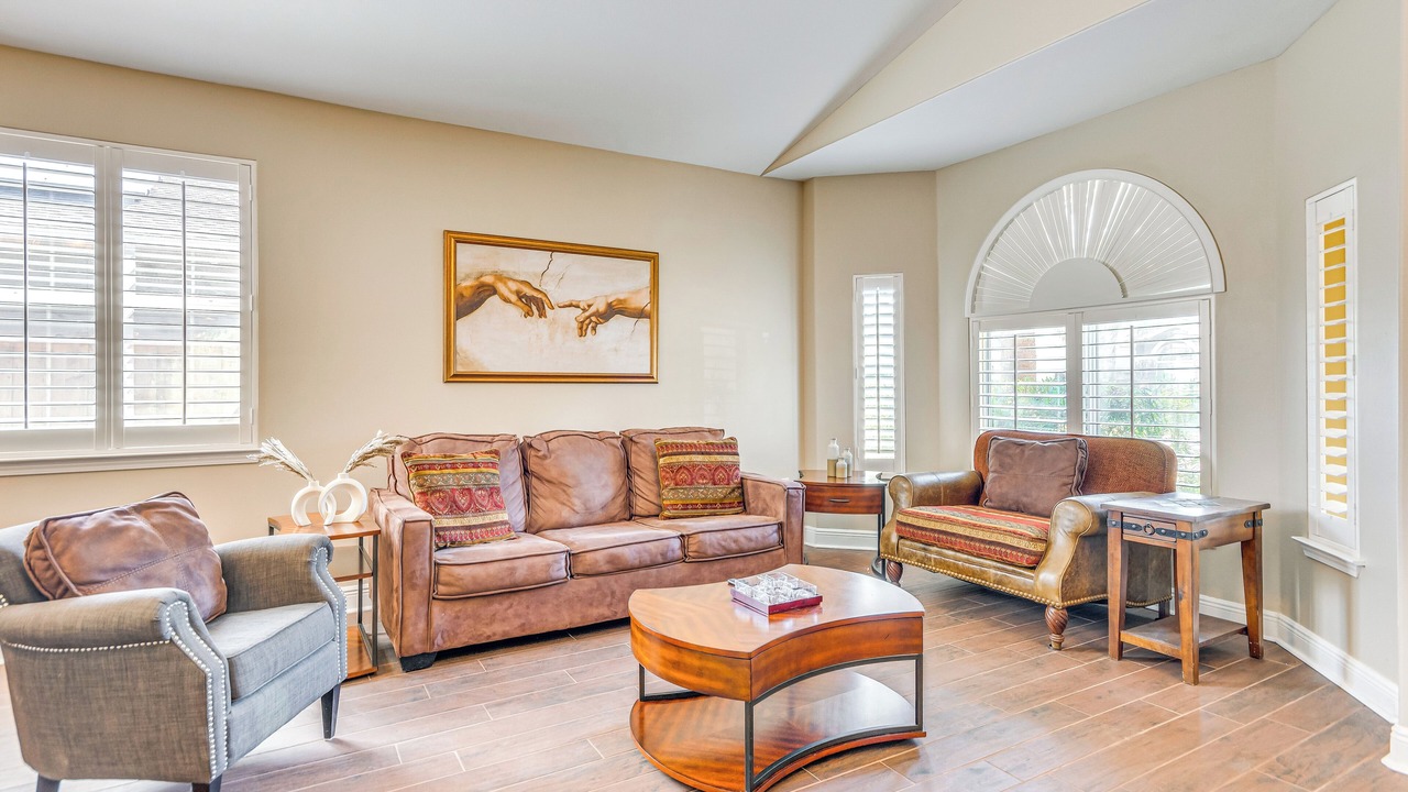 Photo of Livingroom in Mary Esther