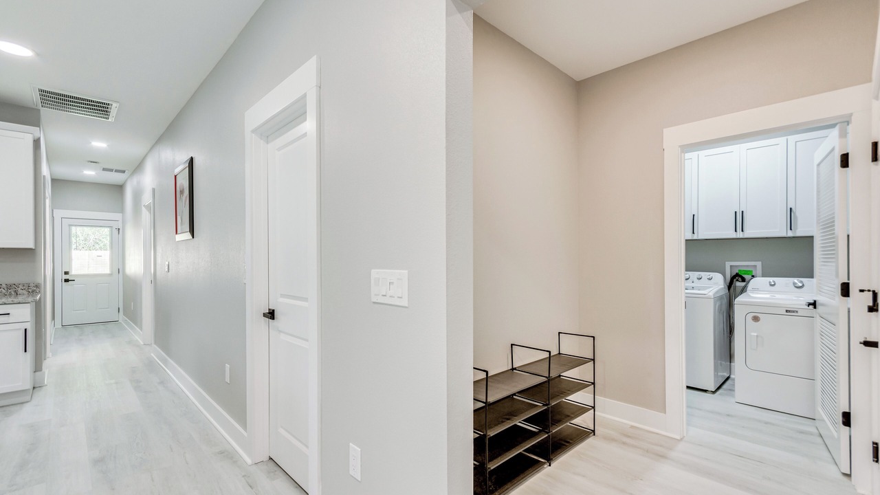 Photo of Bedroom in Ensley