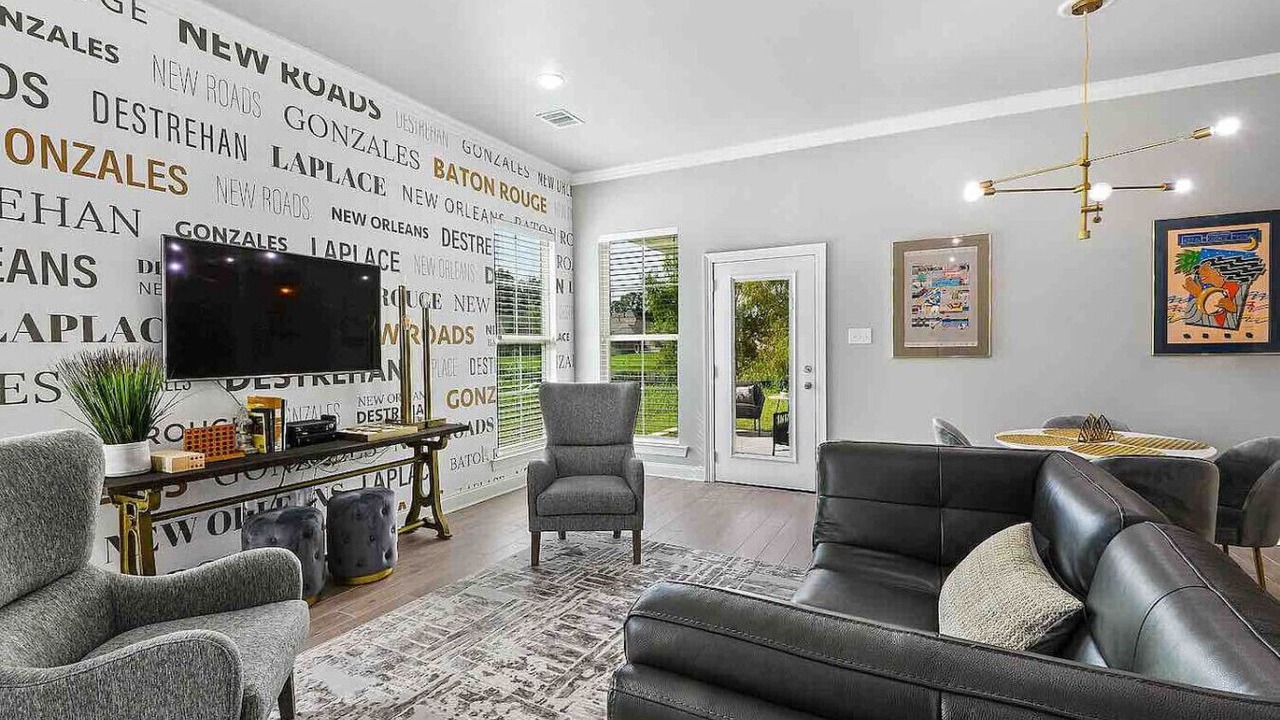 Photo of Livingroom in Highlands - Perkins