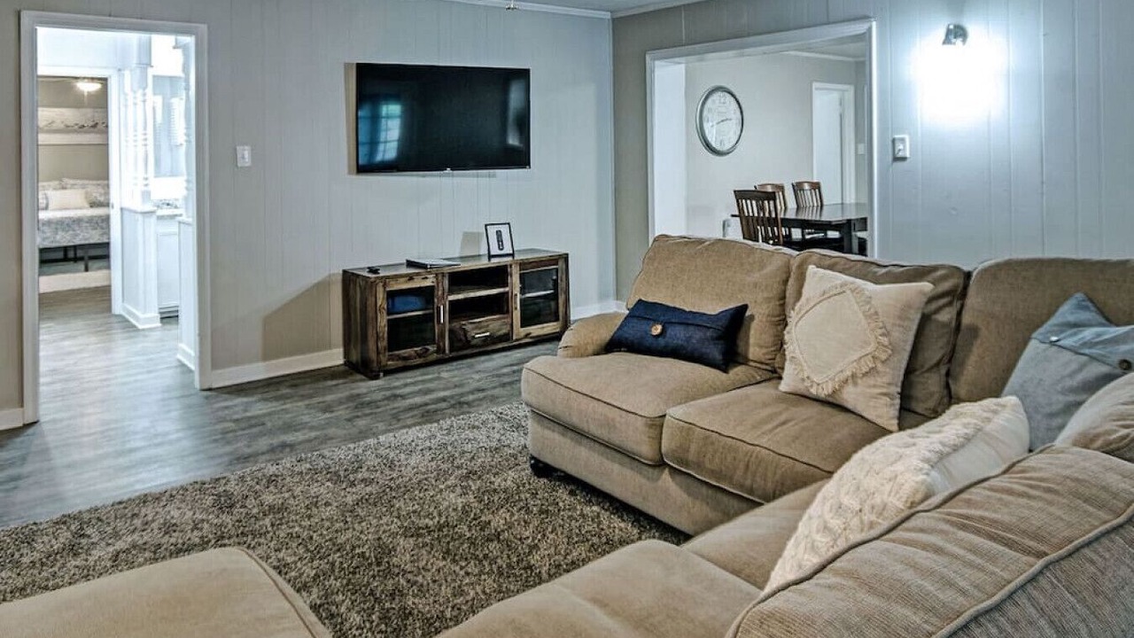 Photo of Livingroom in Madison