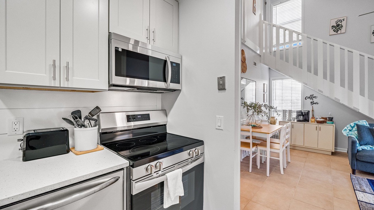 Photo of Kitchen in Summer Breeze