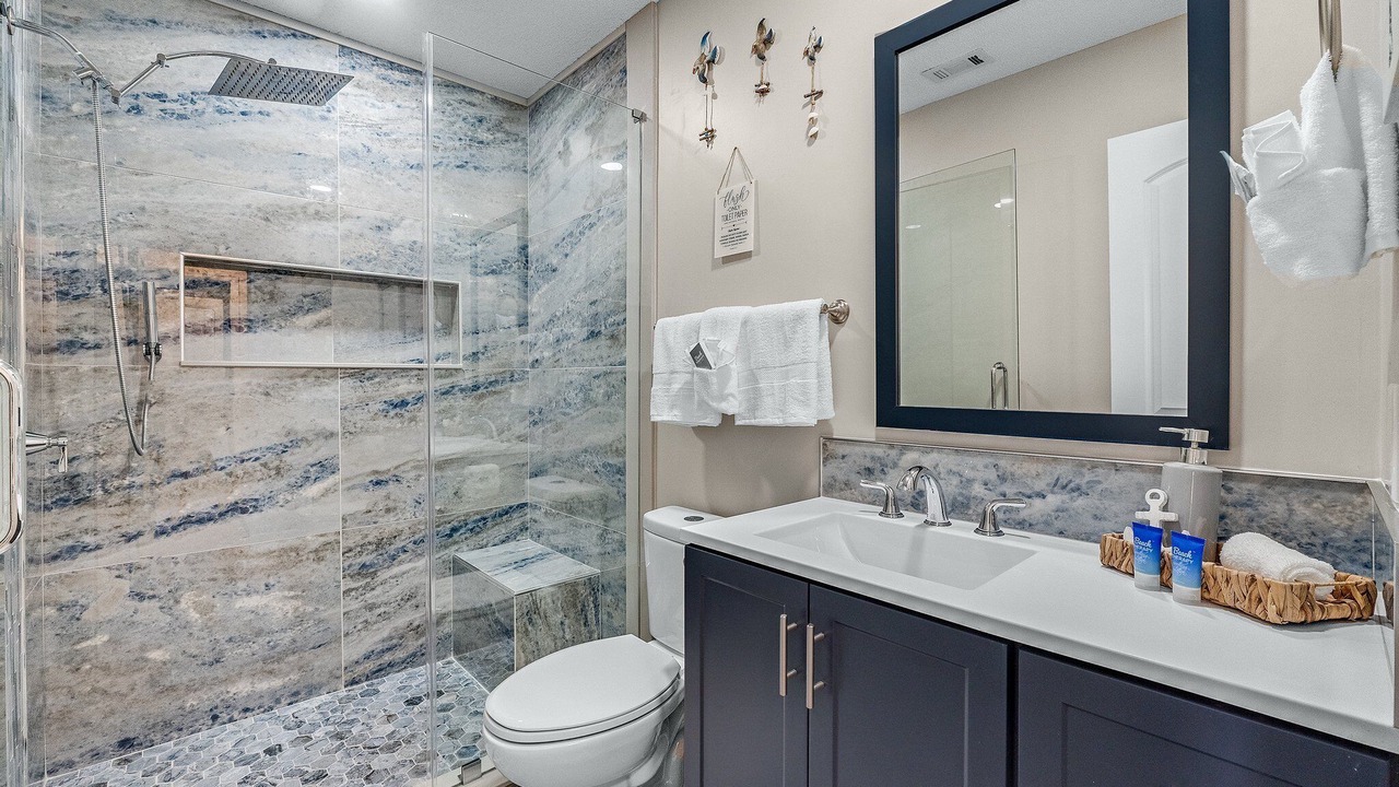 Photo of Bathroom in Summer Breeze