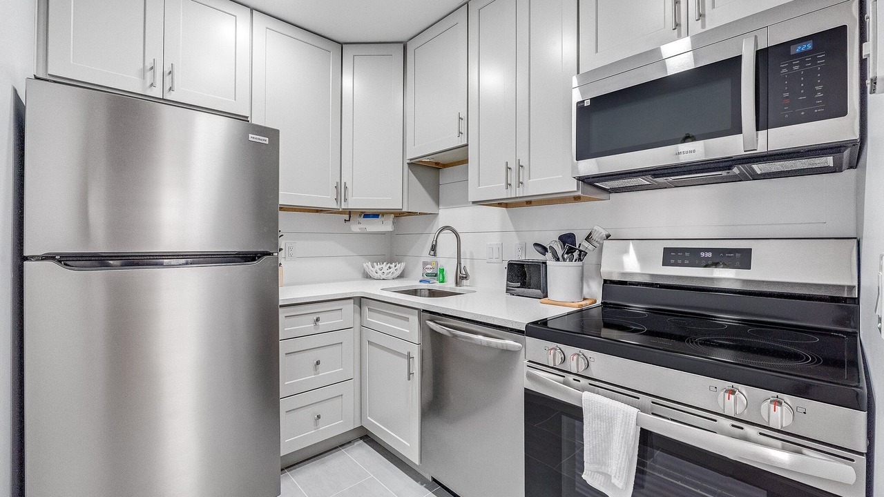 Photo of Kitchen in Summer Breeze