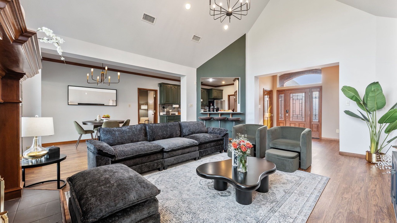 Photo of Livingroom in Lakeview  Jefferson County