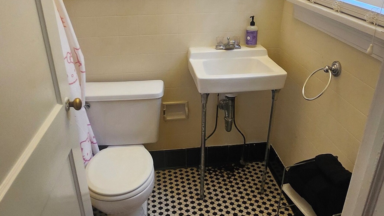 Photo of Bathroom in Fondren