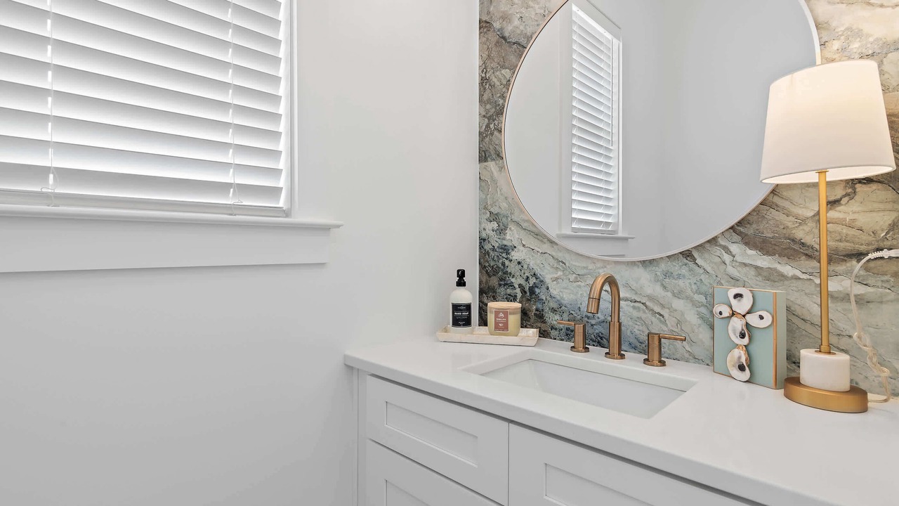 Photo of Bathroom in Treetop