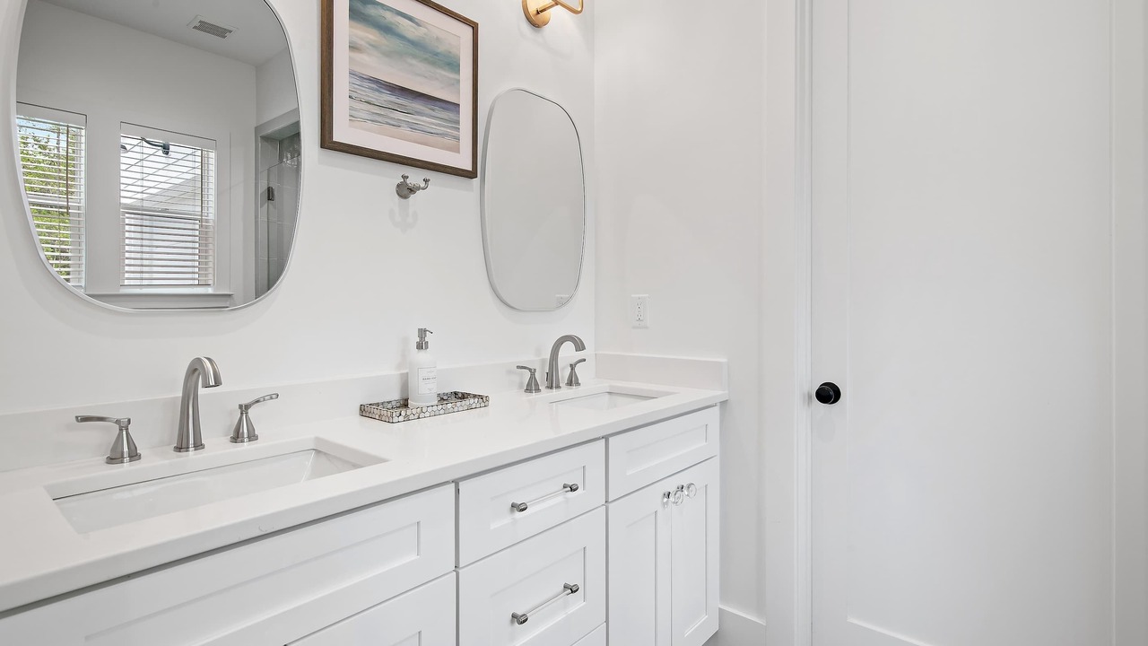 Photo of Bathroom in Treetop