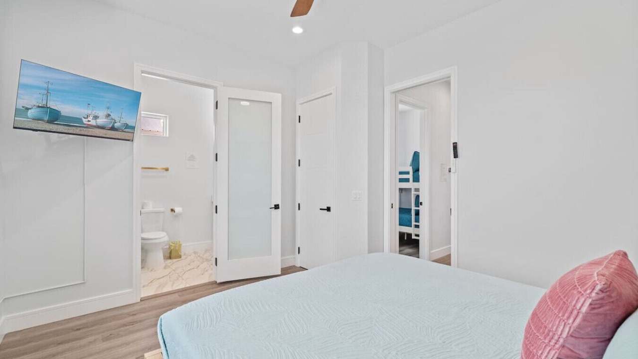 Photo of Bedroom in El Centro Beach