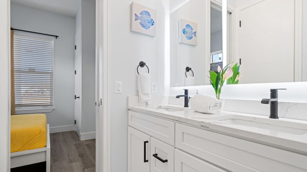 Photo of Bathroom in El Centro Beach