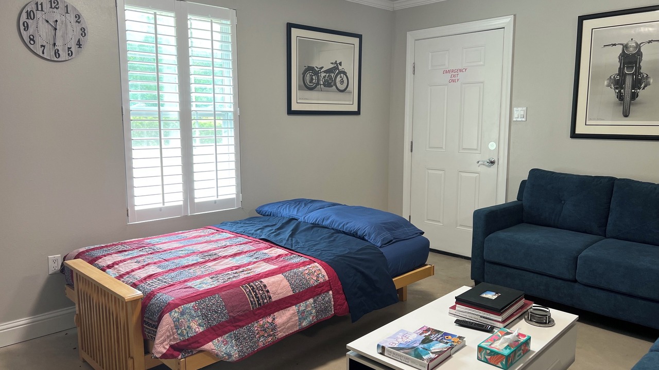Photo of Bedroom in Stone County