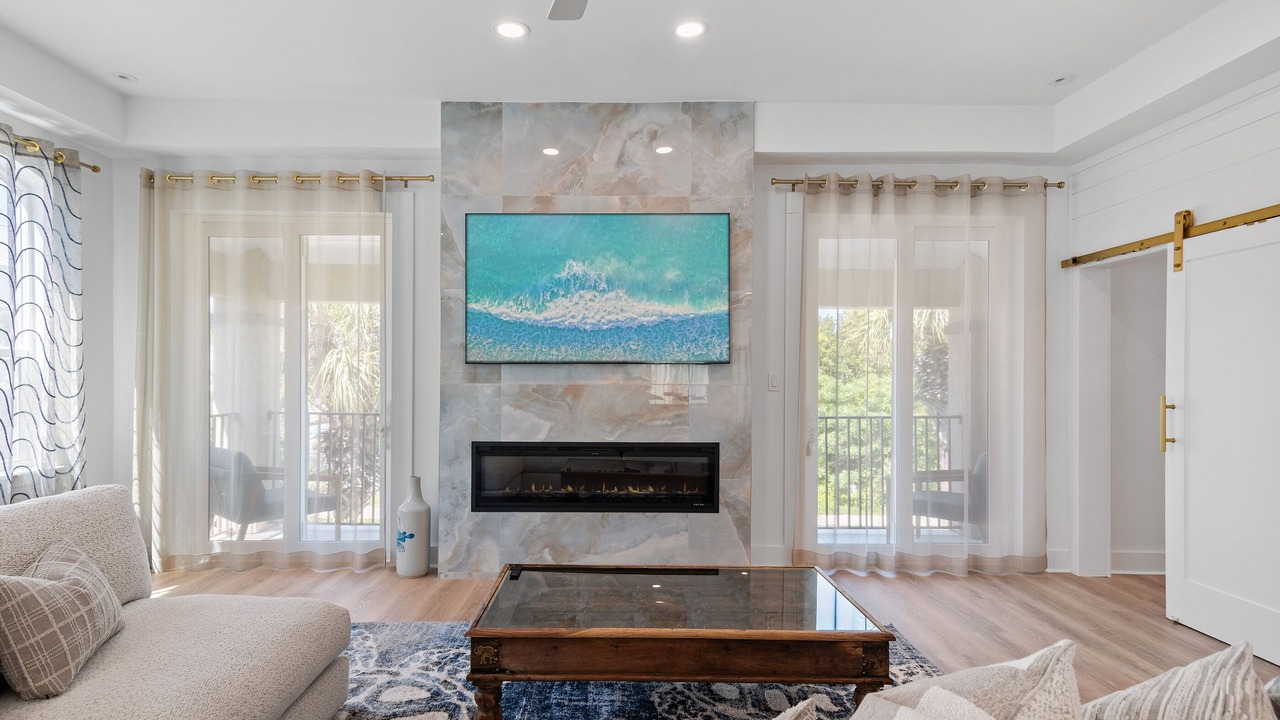 Photo of Livingroom in Emerald Waters Village