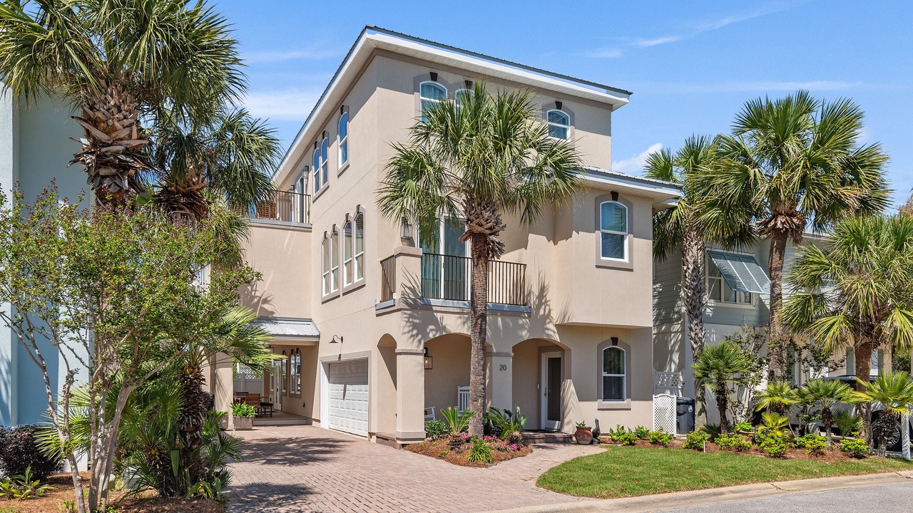 Photo of Outdoor in Emerald Waters Village