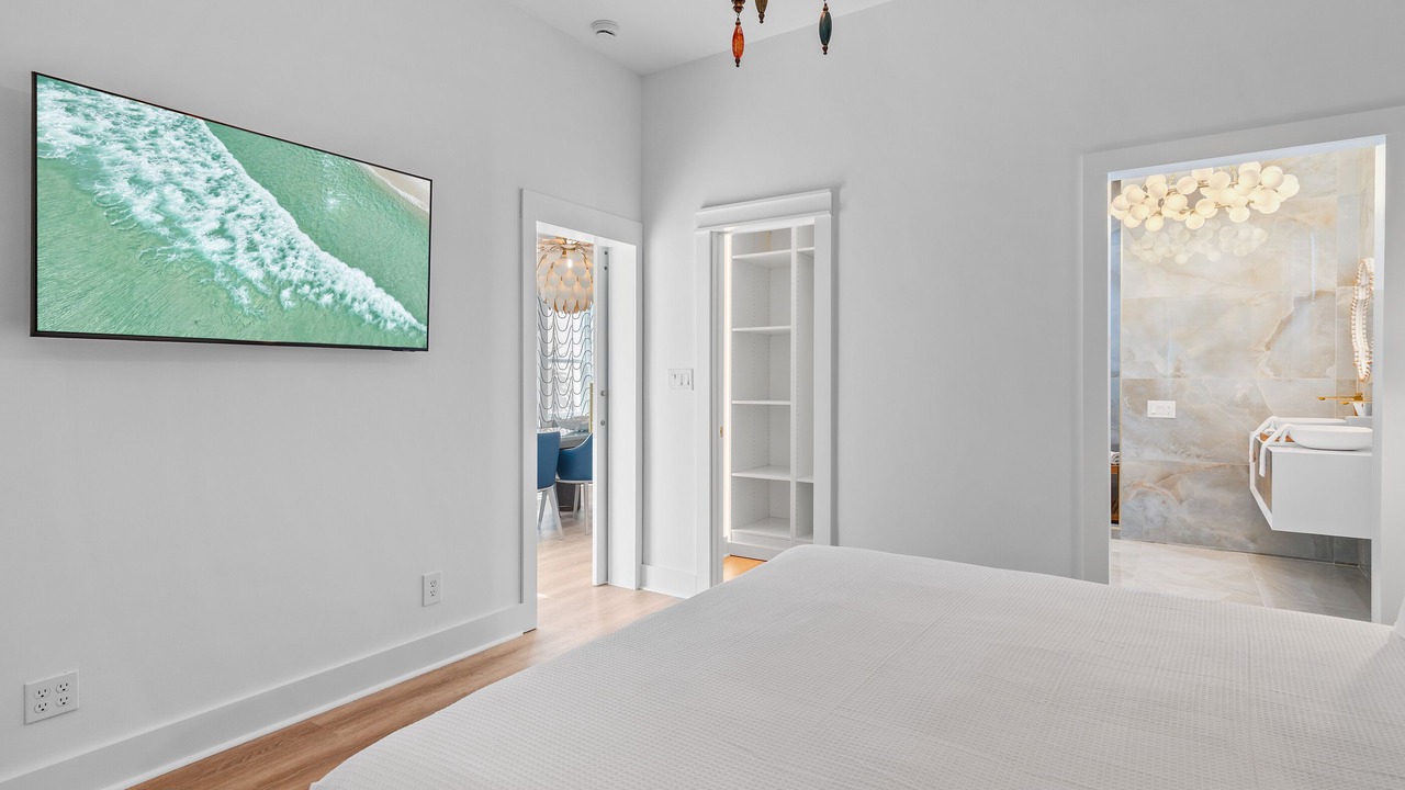 Photo of Bedroom in Emerald Waters Village
