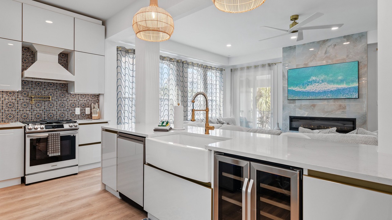 Photo of Kitchen in Emerald Waters Village