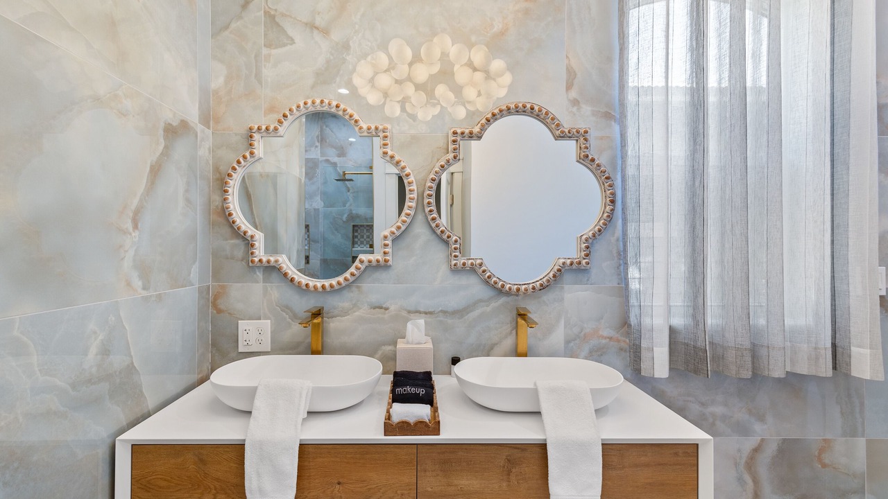 Photo of Bathroom in Emerald Waters Village