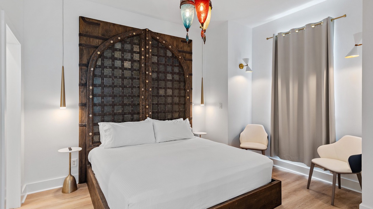 Photo of Bedroom in Emerald Waters Village