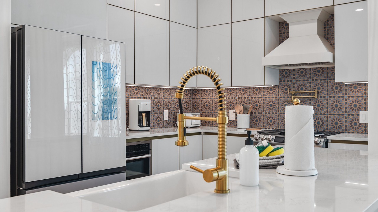 Photo of Kitchen in Emerald Waters Village