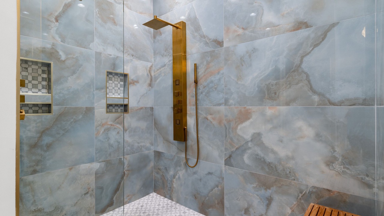 Photo of Bathroom in Emerald Waters Village