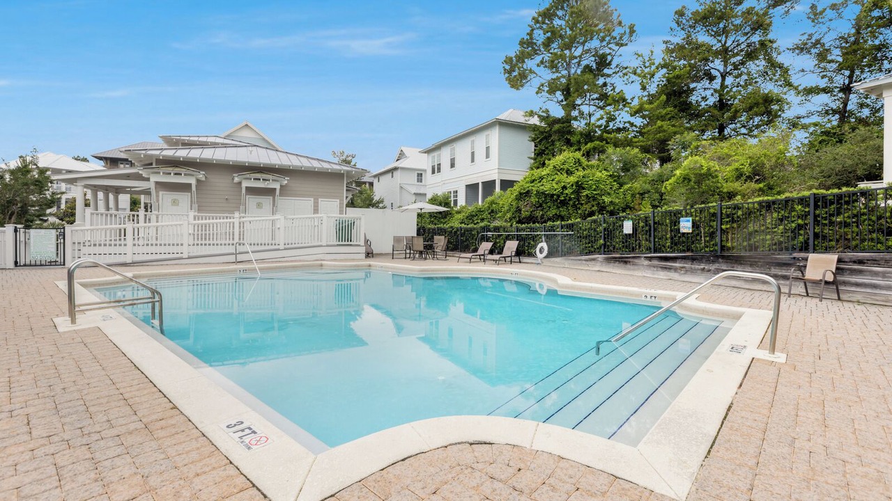 Photo of Outdoor in Lakeside at Blue Mountain Beach