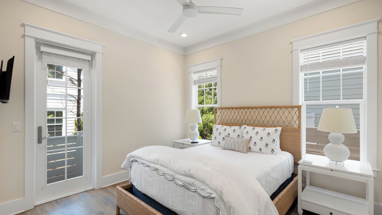 Photo of Bedroom in Lakeside at Blue Mountain Beach