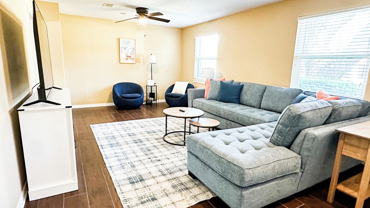Photo of Livingroom in Pensacola