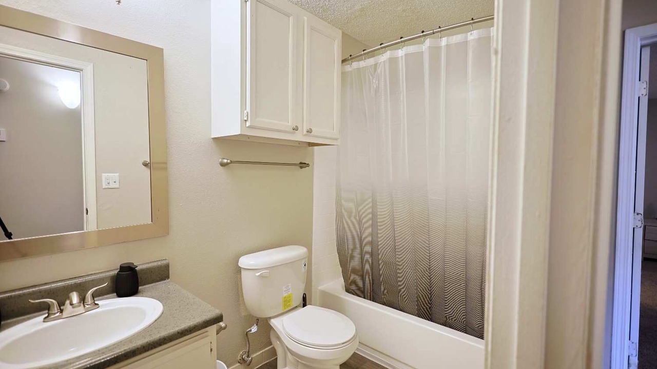 Photo of Bathroom in Tougaloo