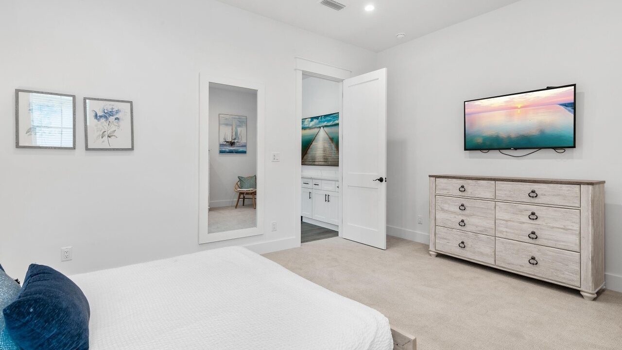 Photo of Bedroom in Four Mile Village
